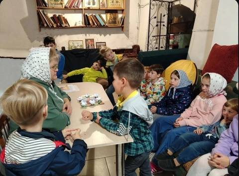 Занятие воскресной школы