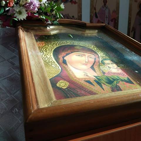 С праздником Казанской иконы Божией матери