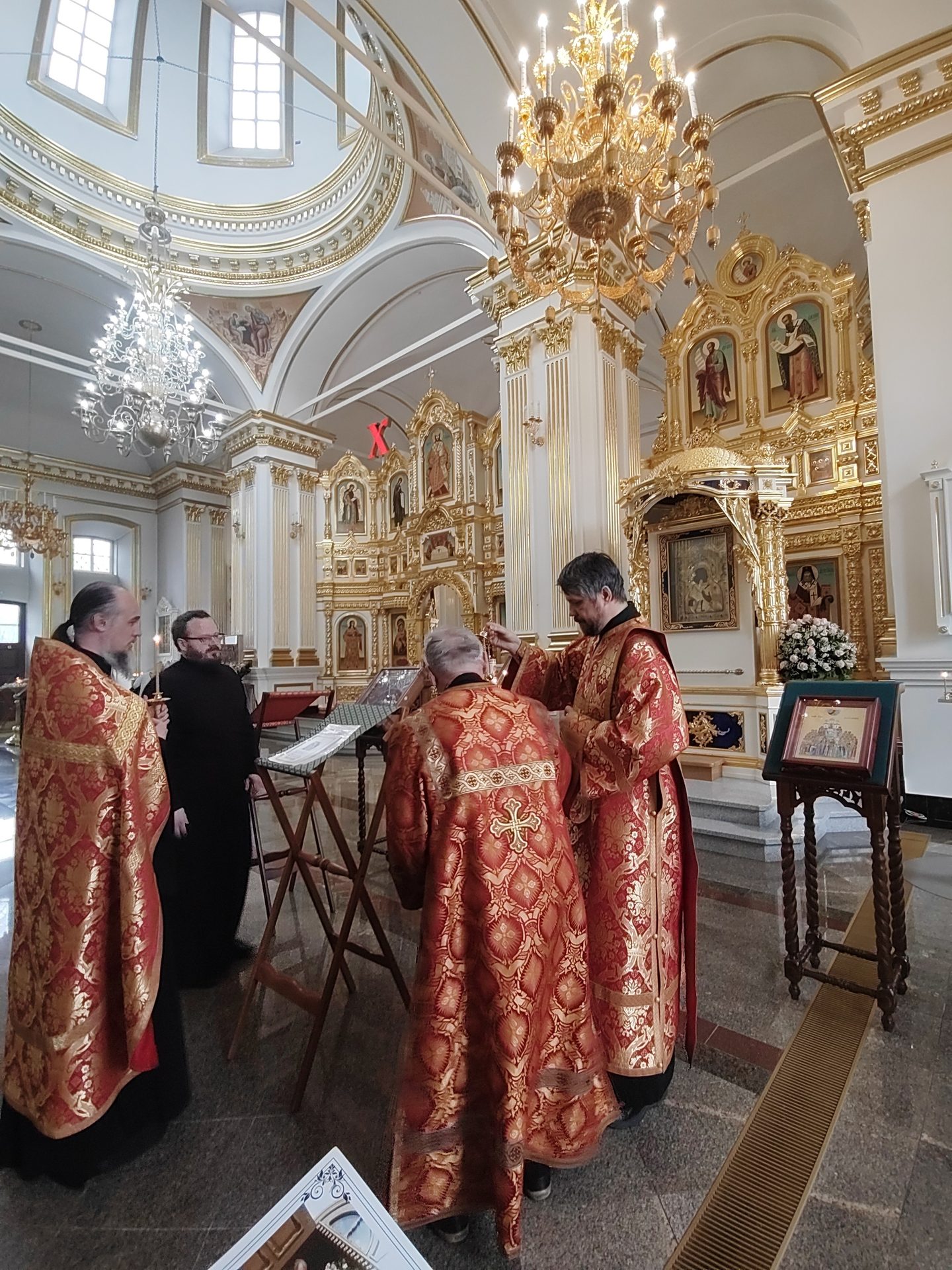 Акафист Пресвятой Богородице пред иконой Феодоровская Богоявленский со