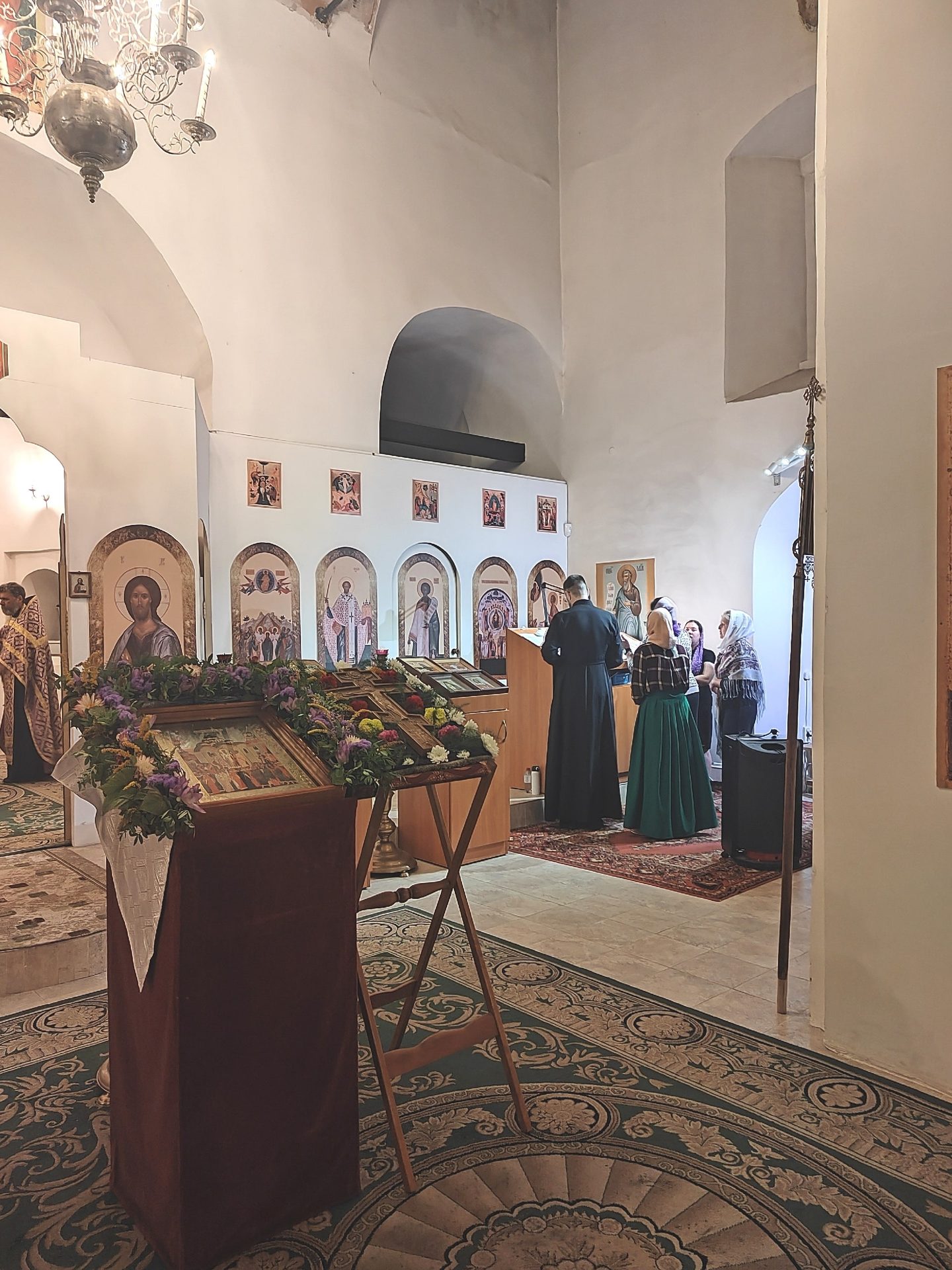 С праздником Крестовоздвижения