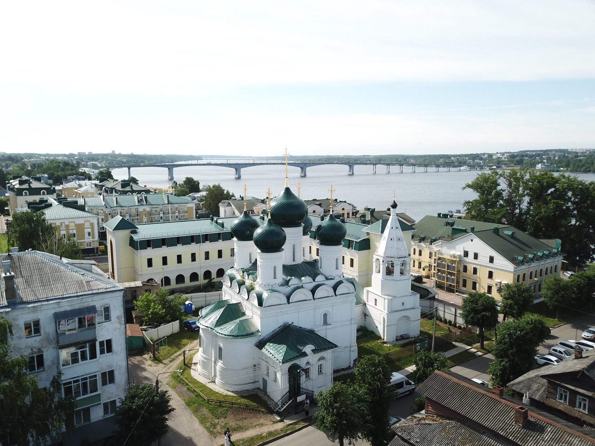 Дорогие братья и сестры
