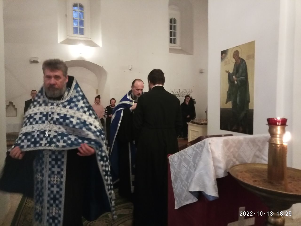 С праздником Покрова Пресвятой Богородицы
