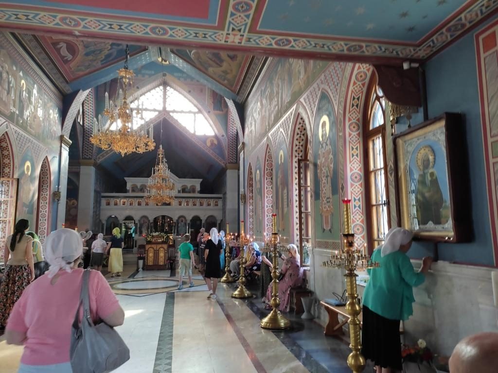 Крым: храм Крымских святых в Алуште