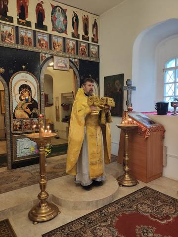 Божественная Литургия 11 октября