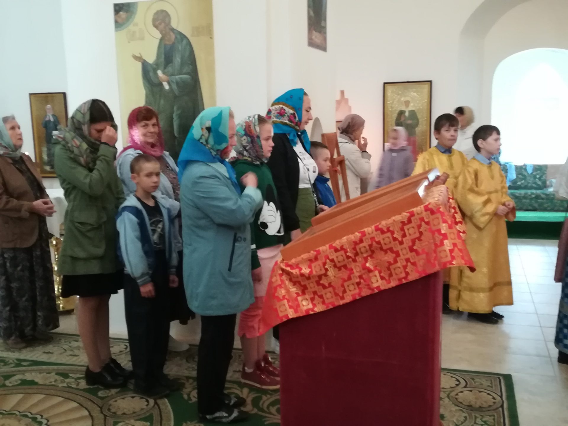 1 сентября. Божественная Литургия. Молебен о начале учебного года.