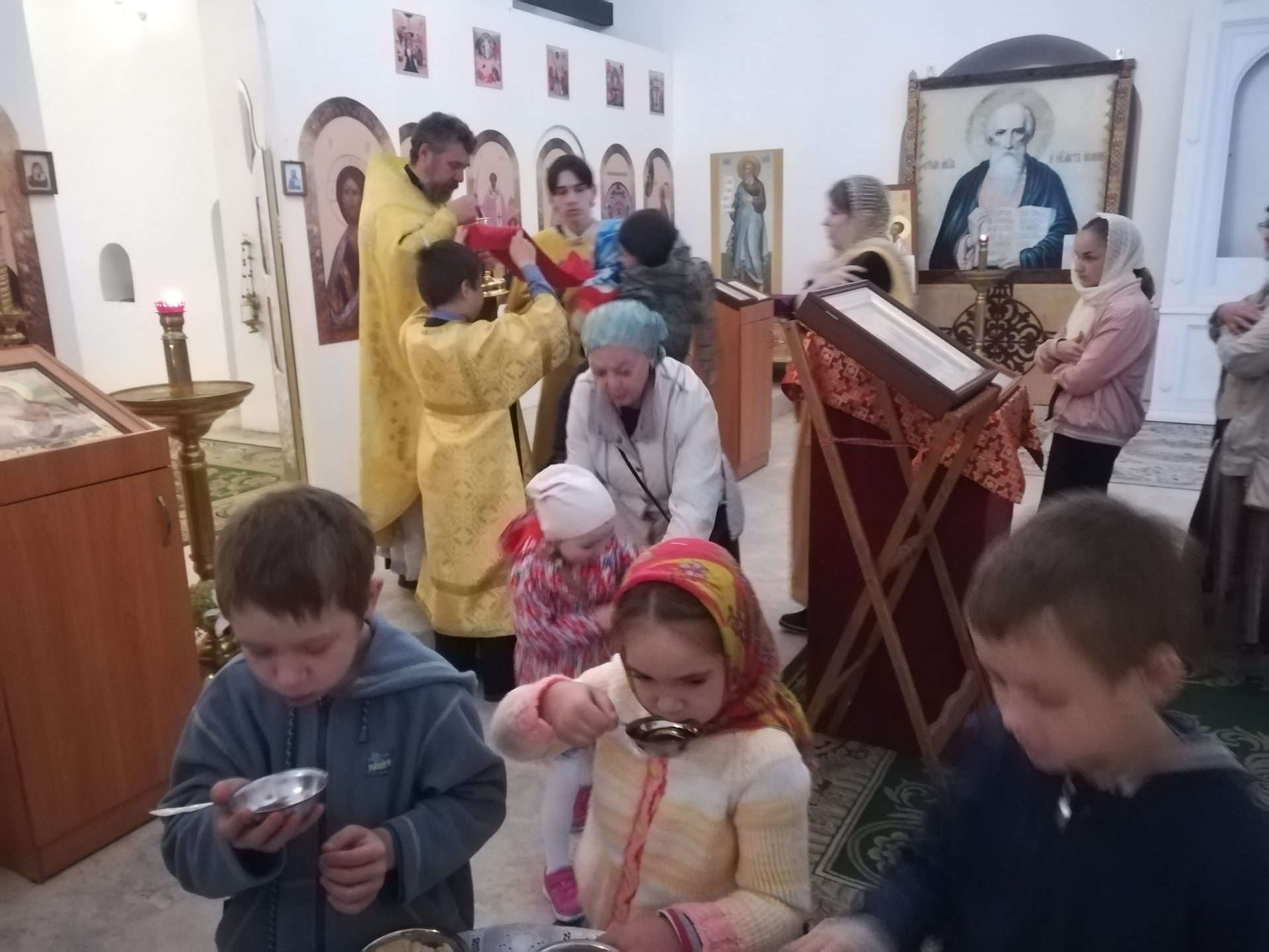 18 августа. Божественная Литургия.