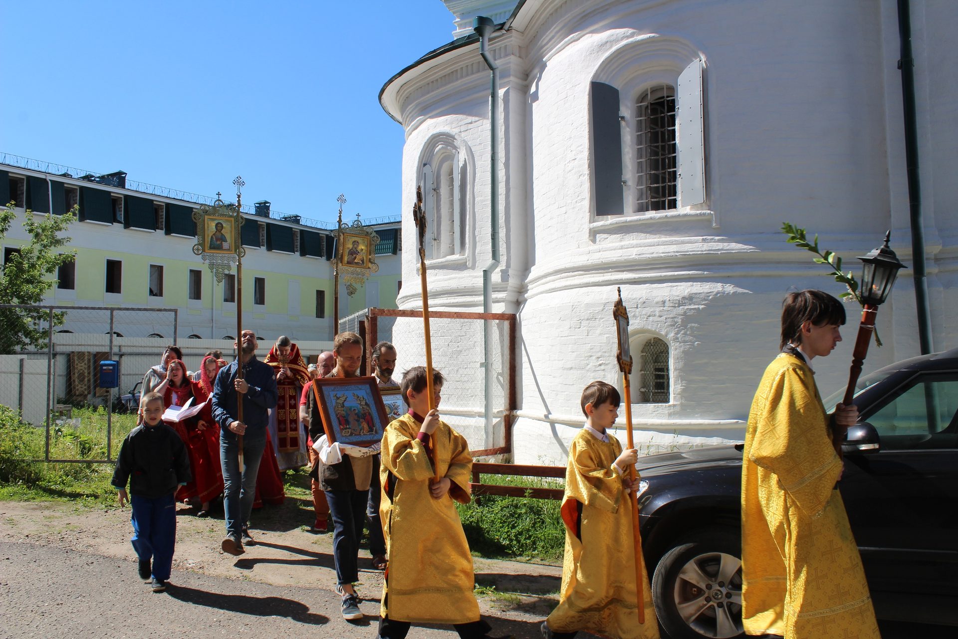 2 июня. Крестный ход.