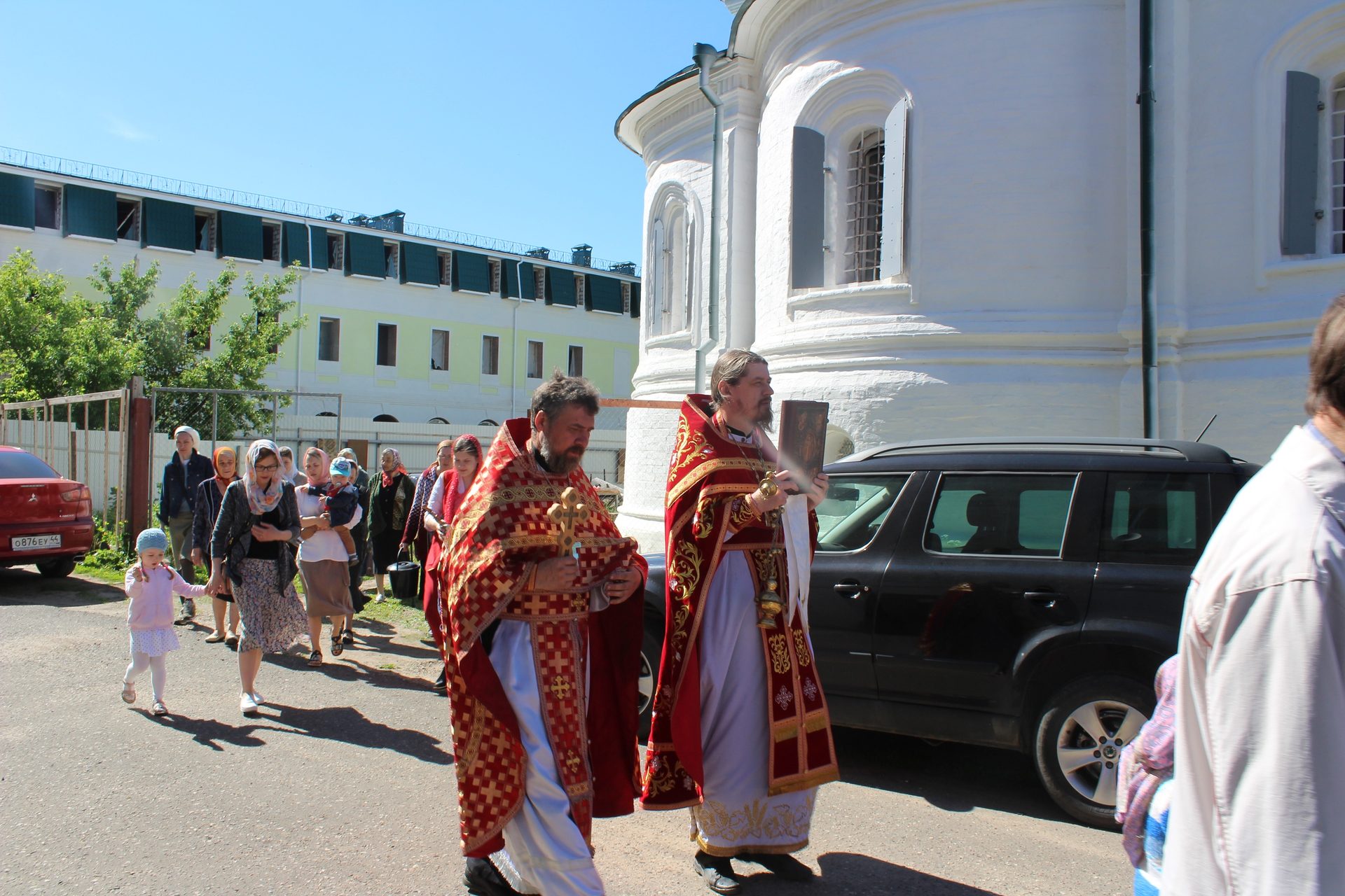 2 июня. Крестный ход.