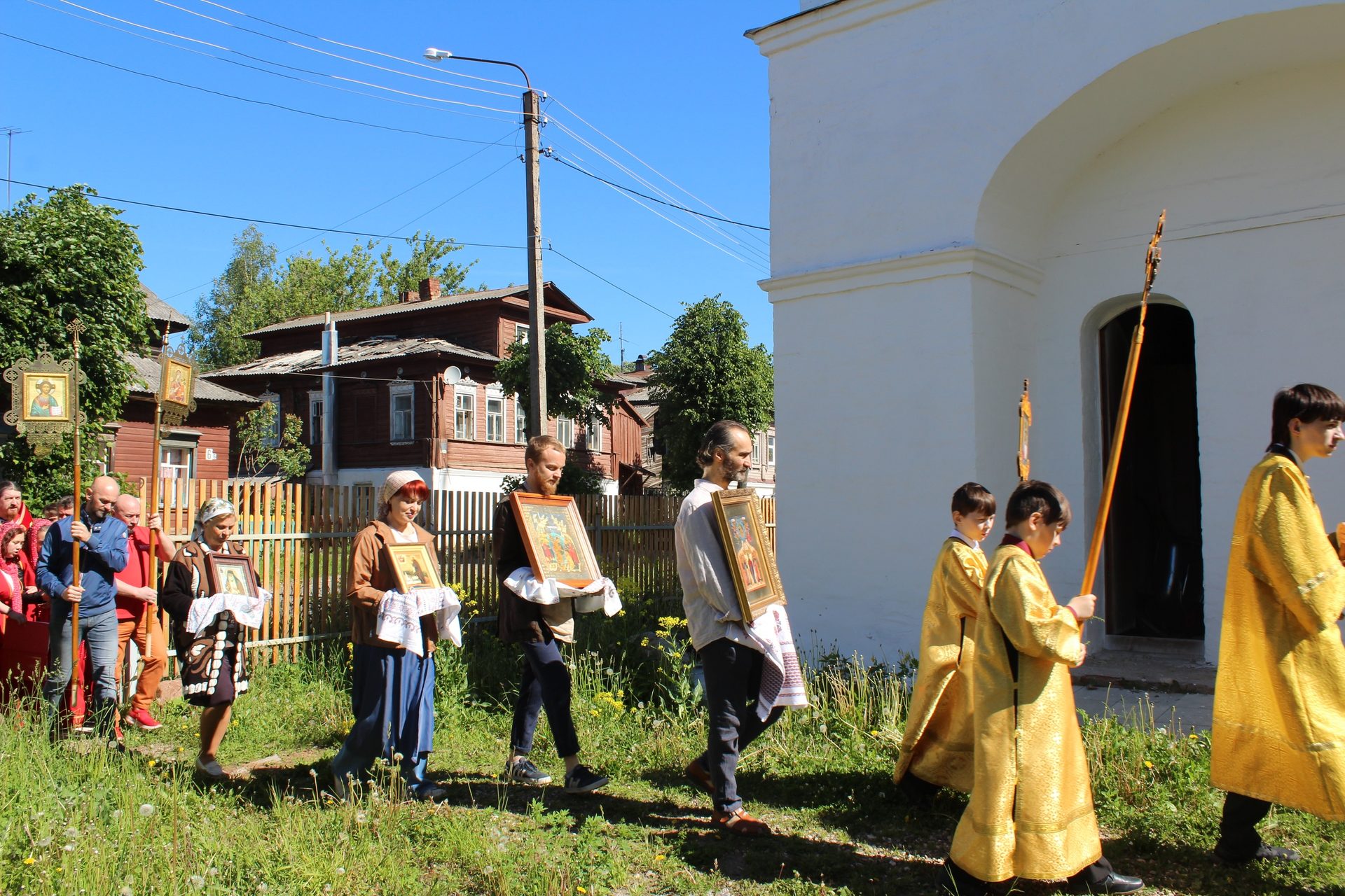 2 июня. Крестный ход.