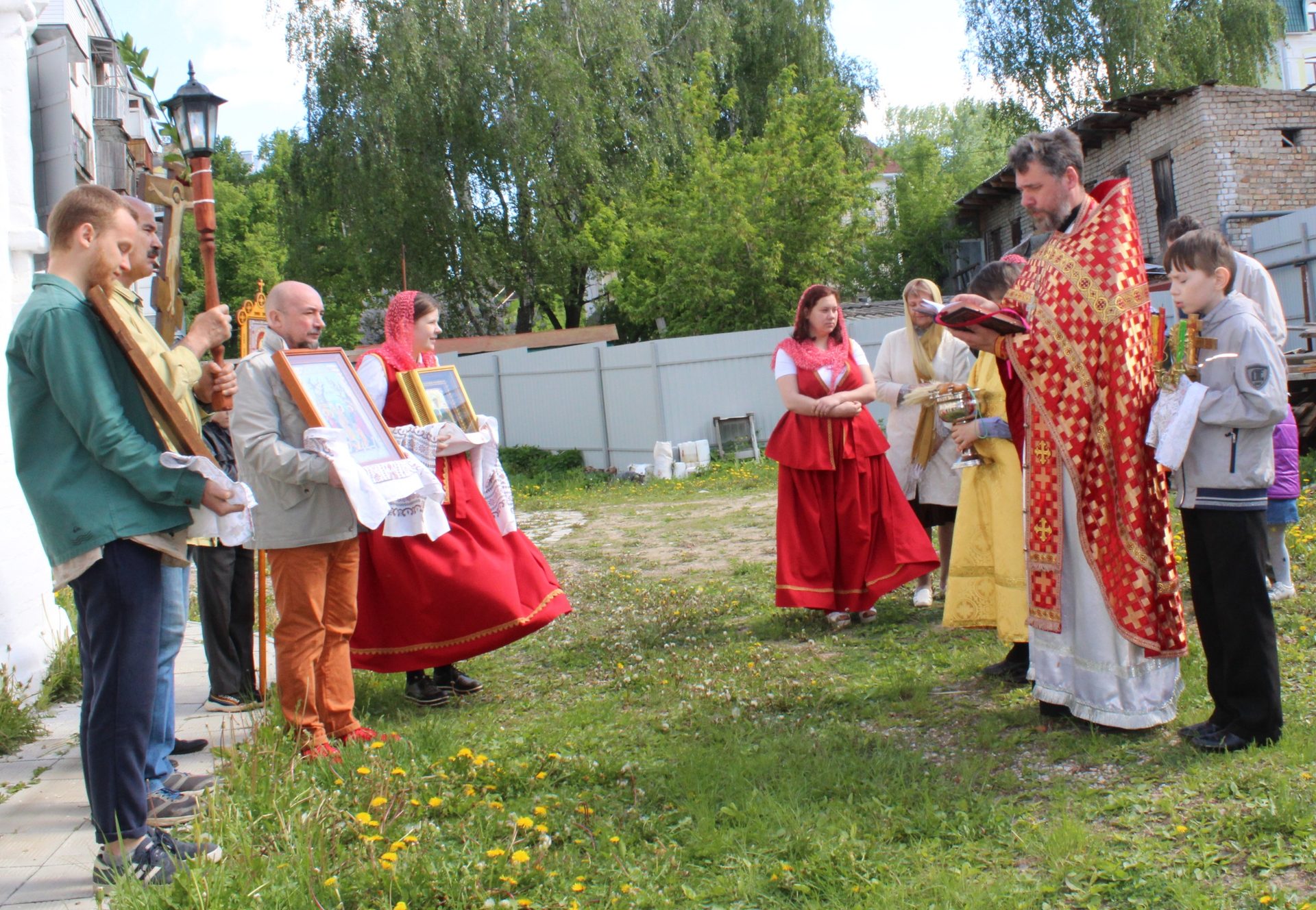 19 мая. Крестный ход.