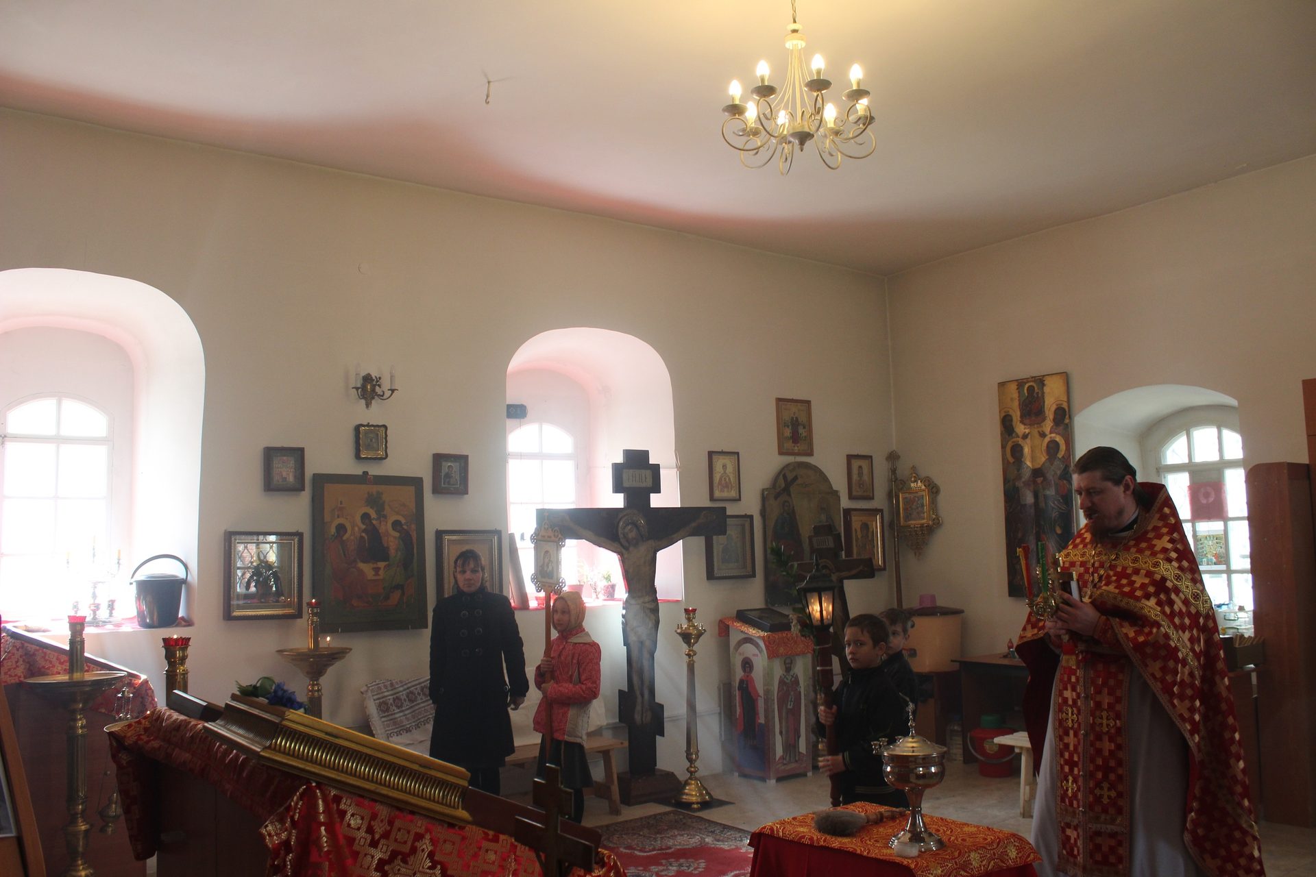 3 мая . Крестный ход.