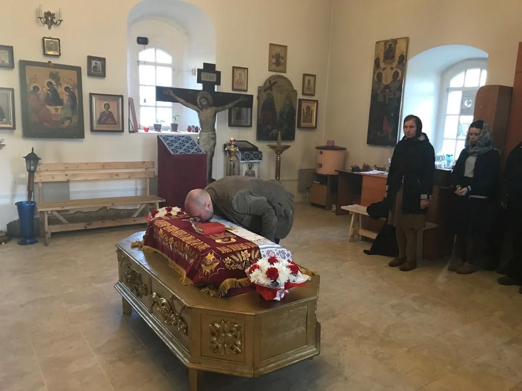 Чин погребения Плащаницы