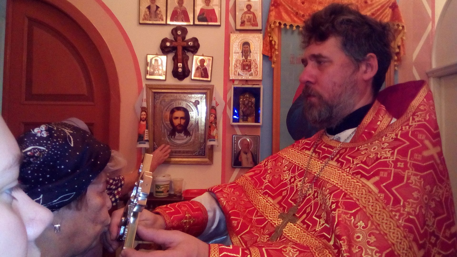 Божественная Литургия в храме мученика Трифона в день его памяти