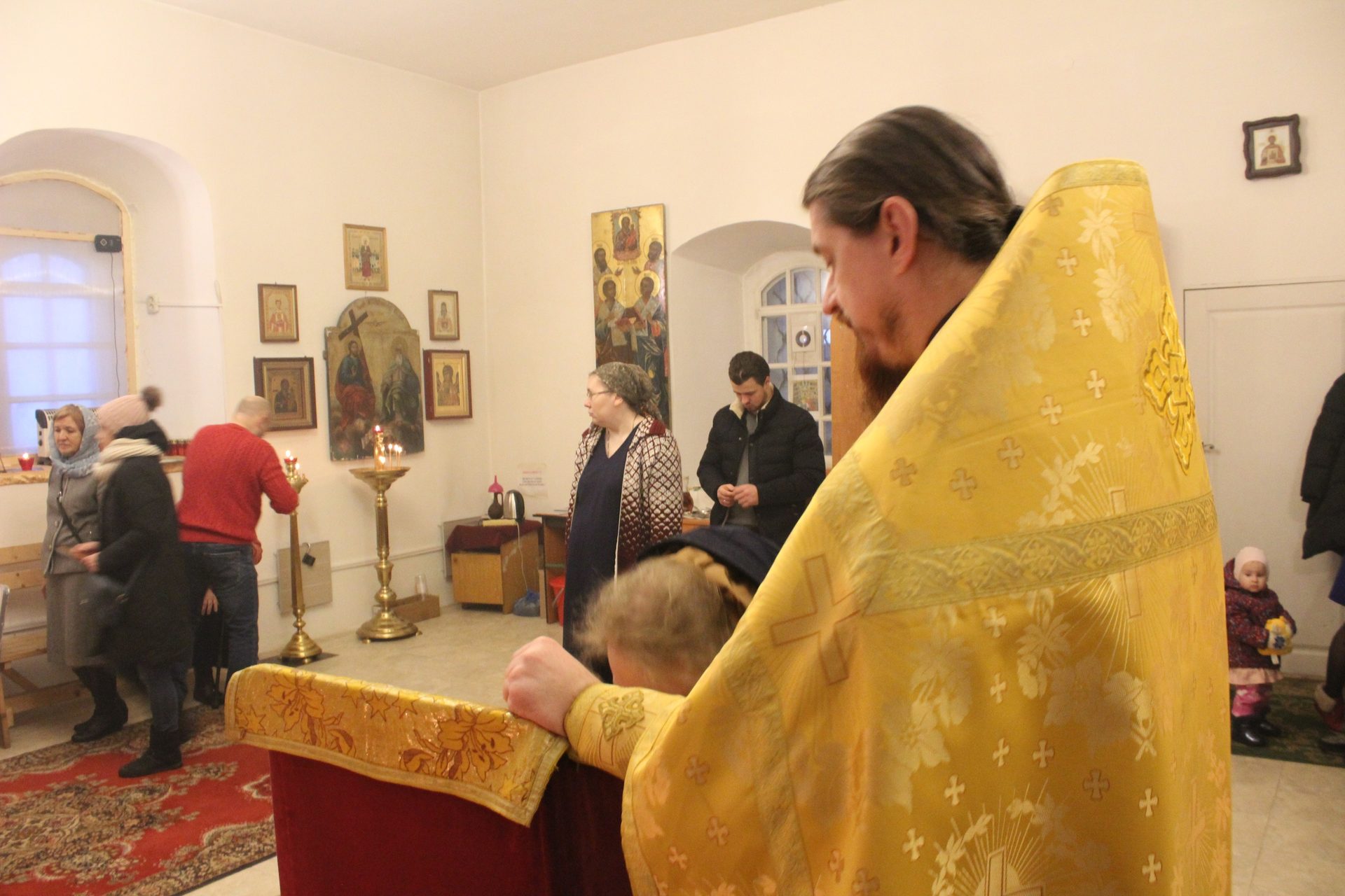 С праздником, любимый храм