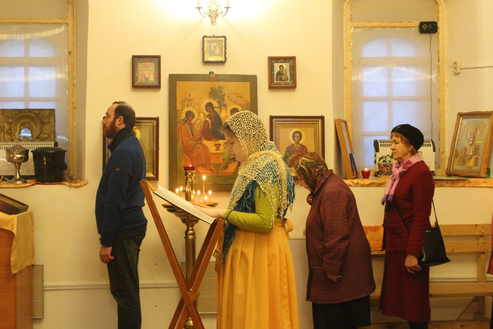 16 ДЕКАБРЯ. БОЖЕСТВЕННАЯ ЛИТУРГИЯ. память преподобного САВВЫ СТОРОЖЕВС