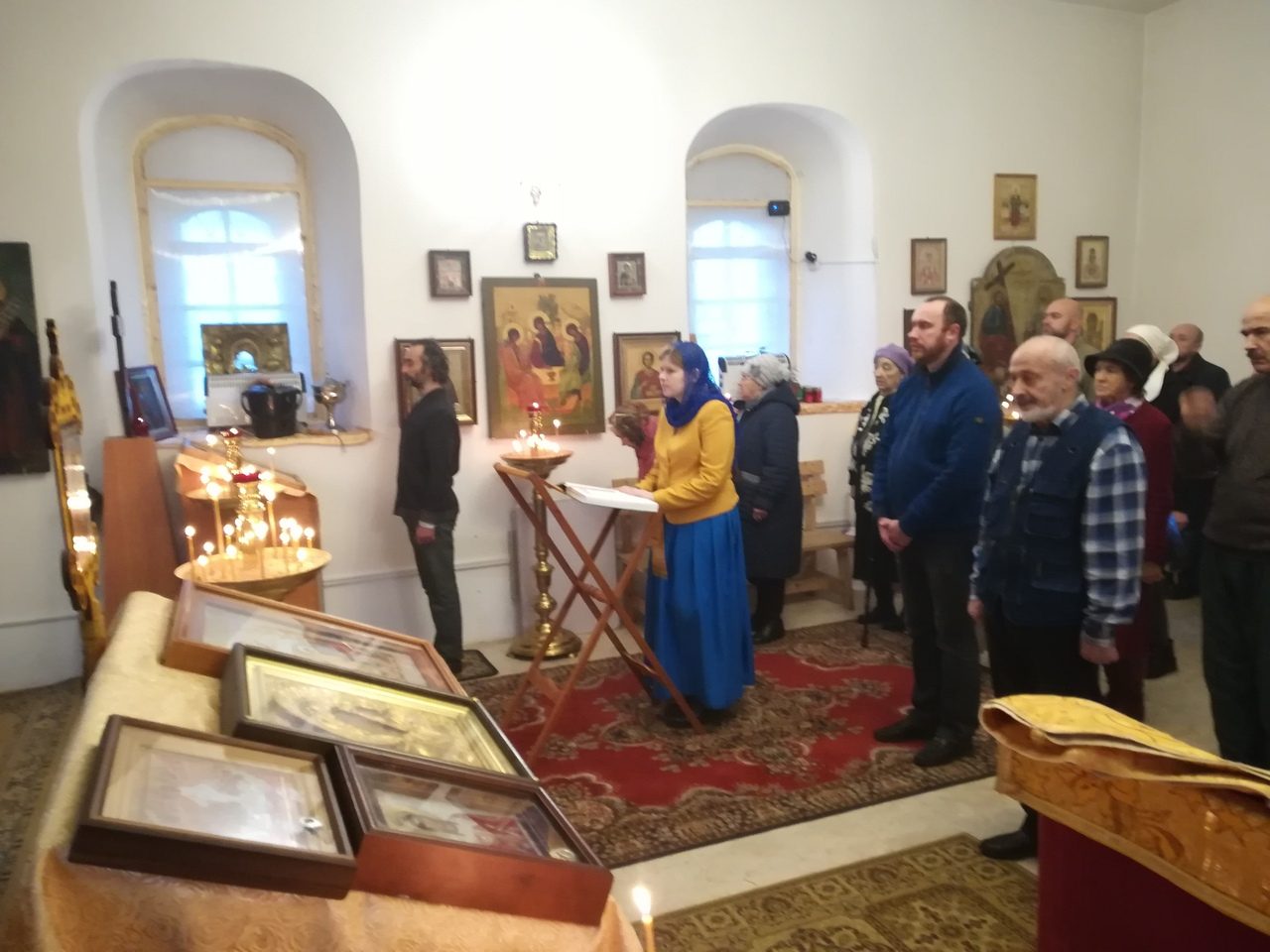 4 ноября. Казанской иконы Богородицы. Божественная Литургия.