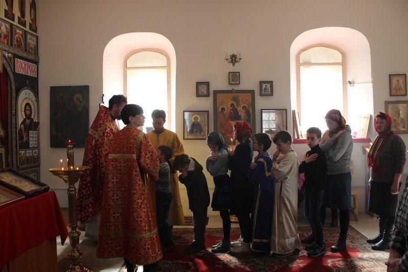 29 апреля. Неделя о разслабленном. Божественная Литургия. Крестный ход