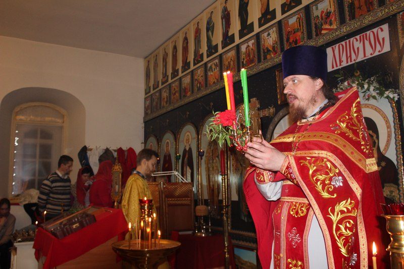 ХРИСТОС ВОСКРЕСЕ