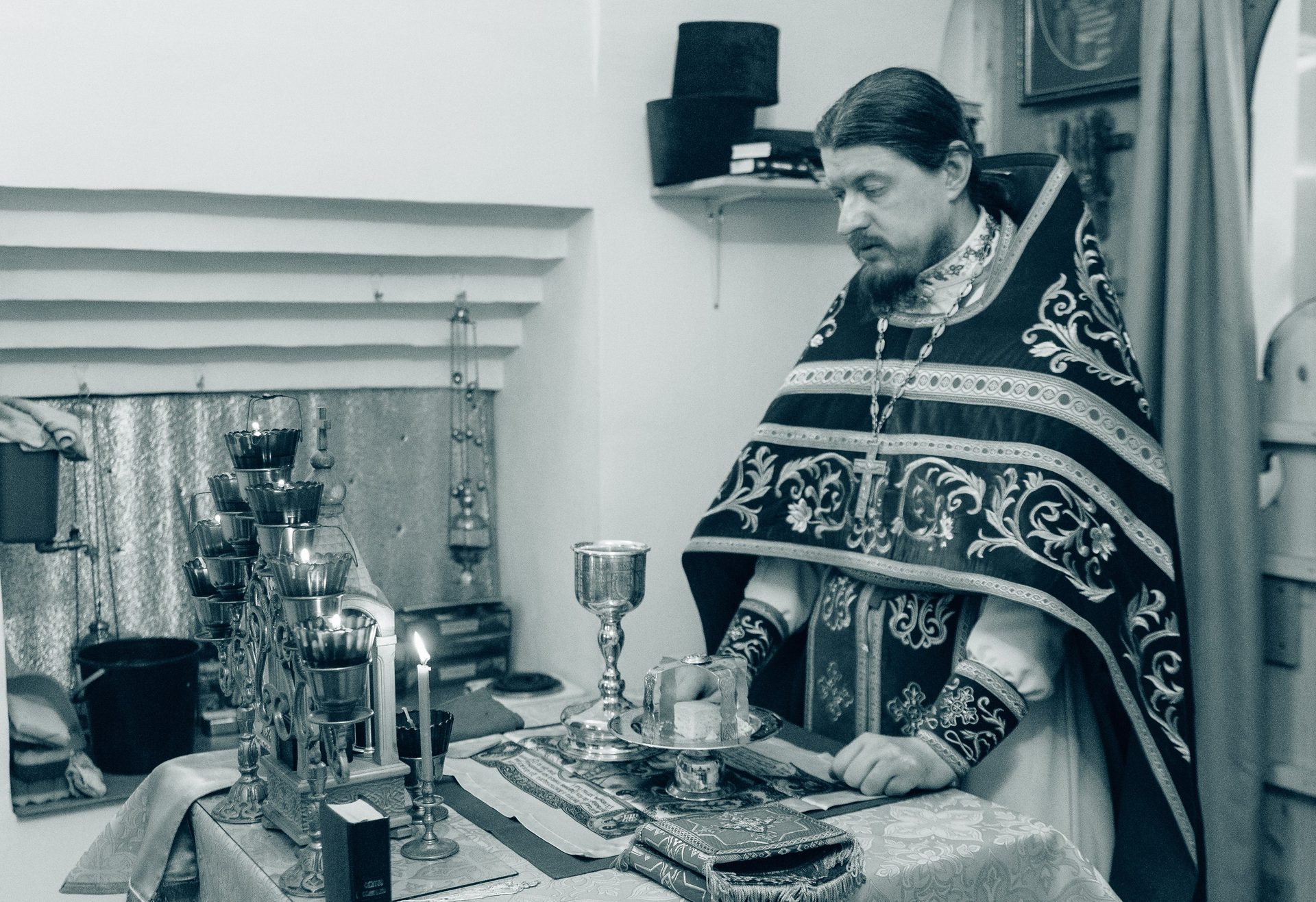 Литургия в новогоднюю ночь: память мученика Вонифатия