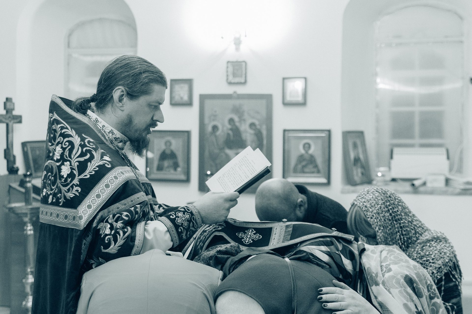 Литургия в новогоднюю ночь: память мученика Вонифатия