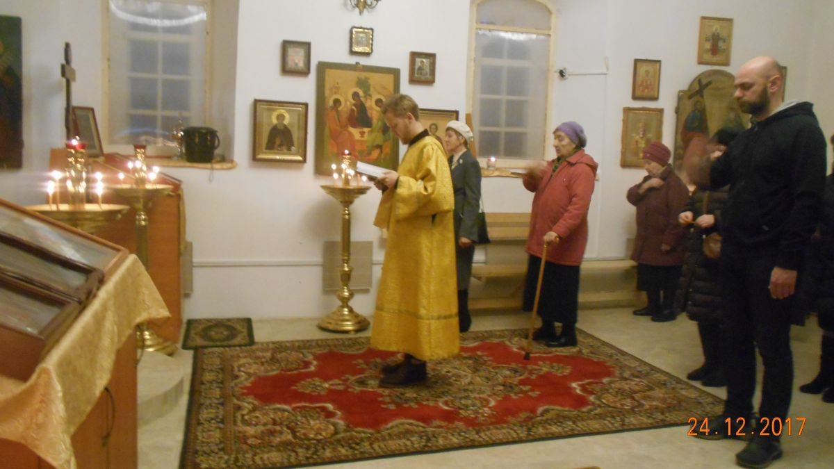 24 декабря. Литургия.