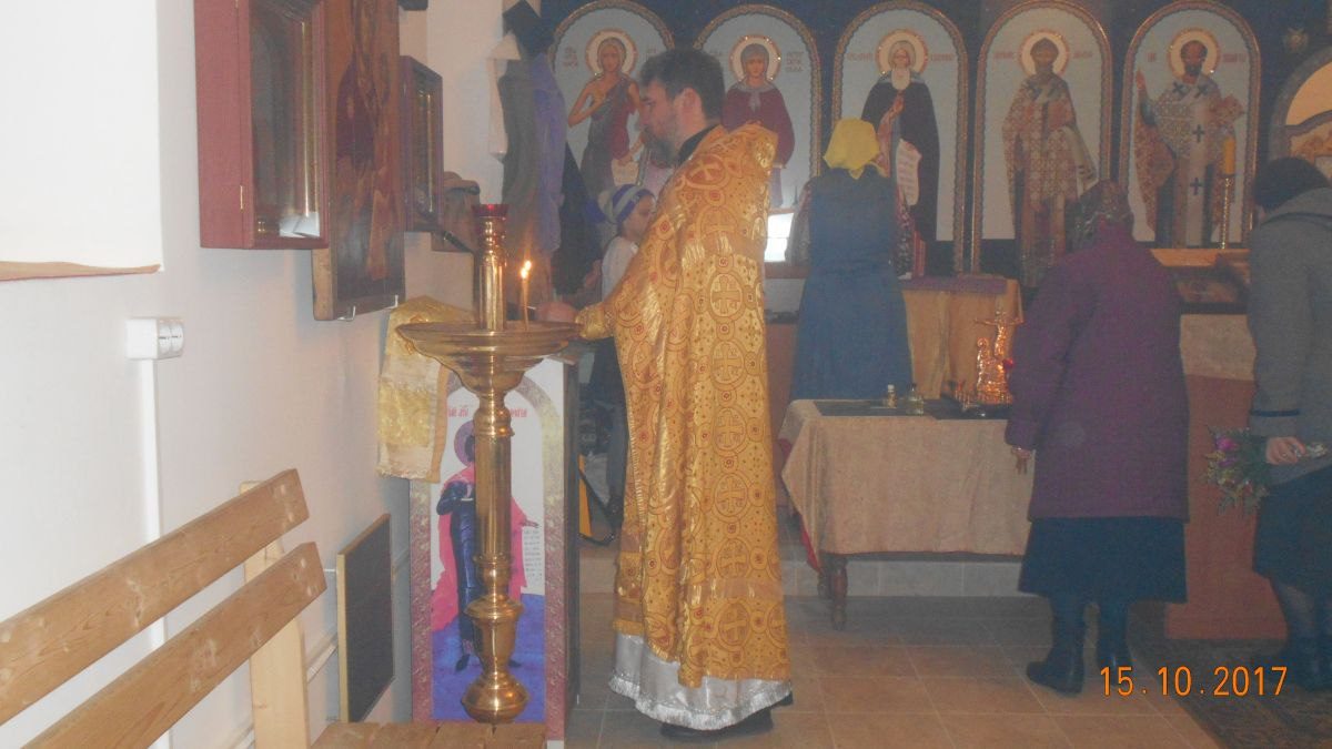 Литургия 15 октября