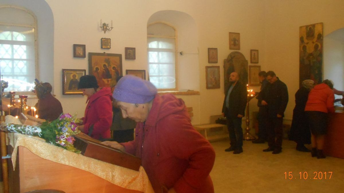 Литургия 15 октября