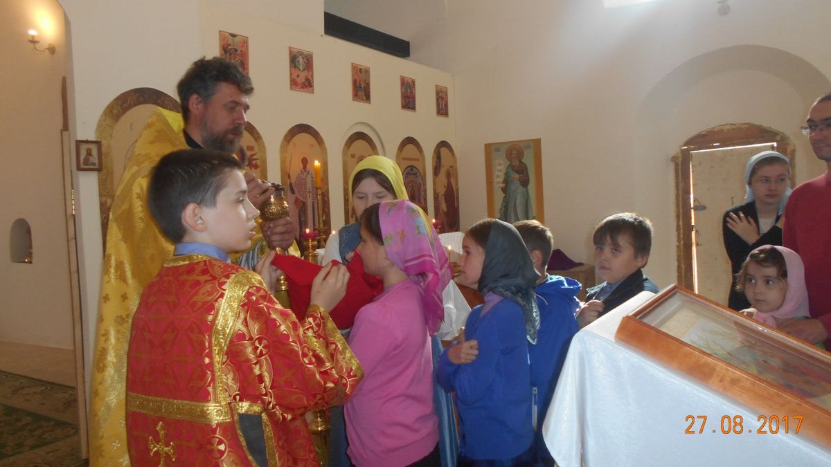 Литургия 27 августа и молебен об учащихся