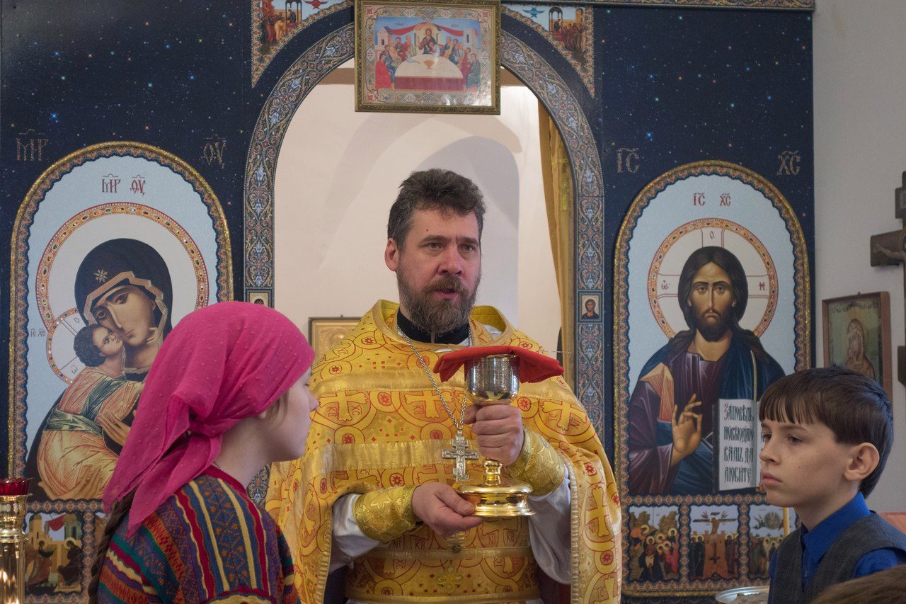 Поздравляем отца Вячеслава Афонина с годовщиной иерейской хиротонии, к