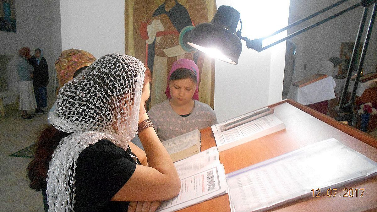 В сам день праздника 12 июля в 8-00 прошла Божественная литургия