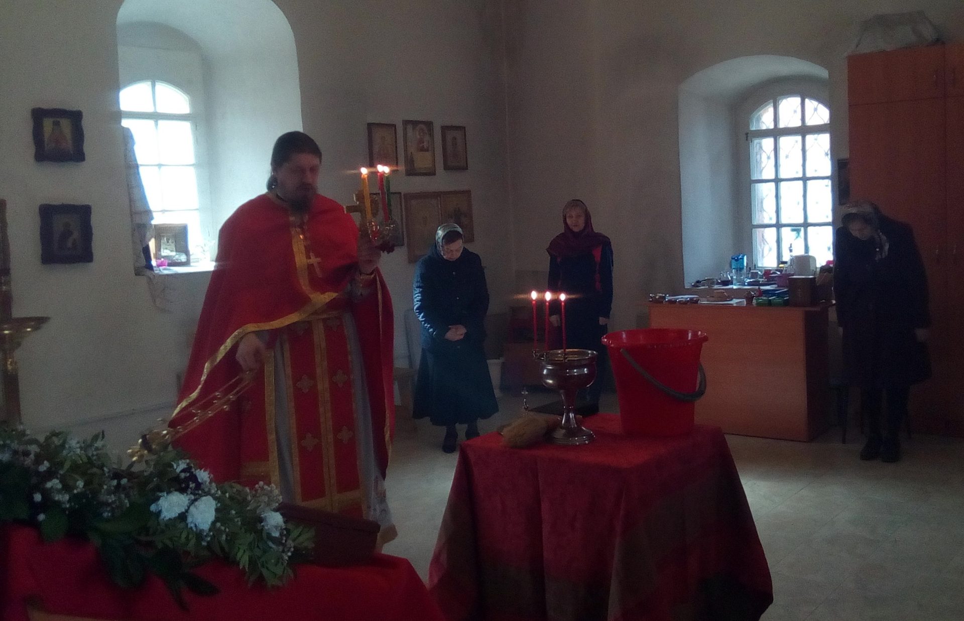 Службы на Светлой седмице