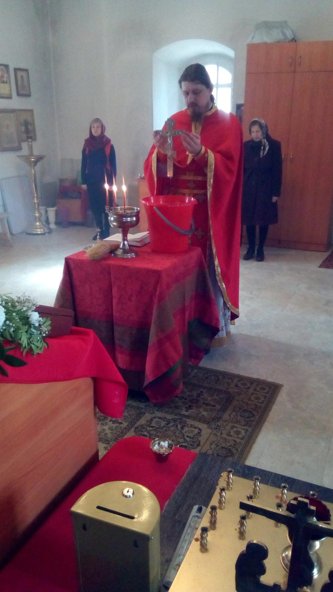 Службы на Светлой седмице