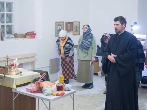В Родительскую субботу 9 апреля в нашем храме была совершена Божествен
