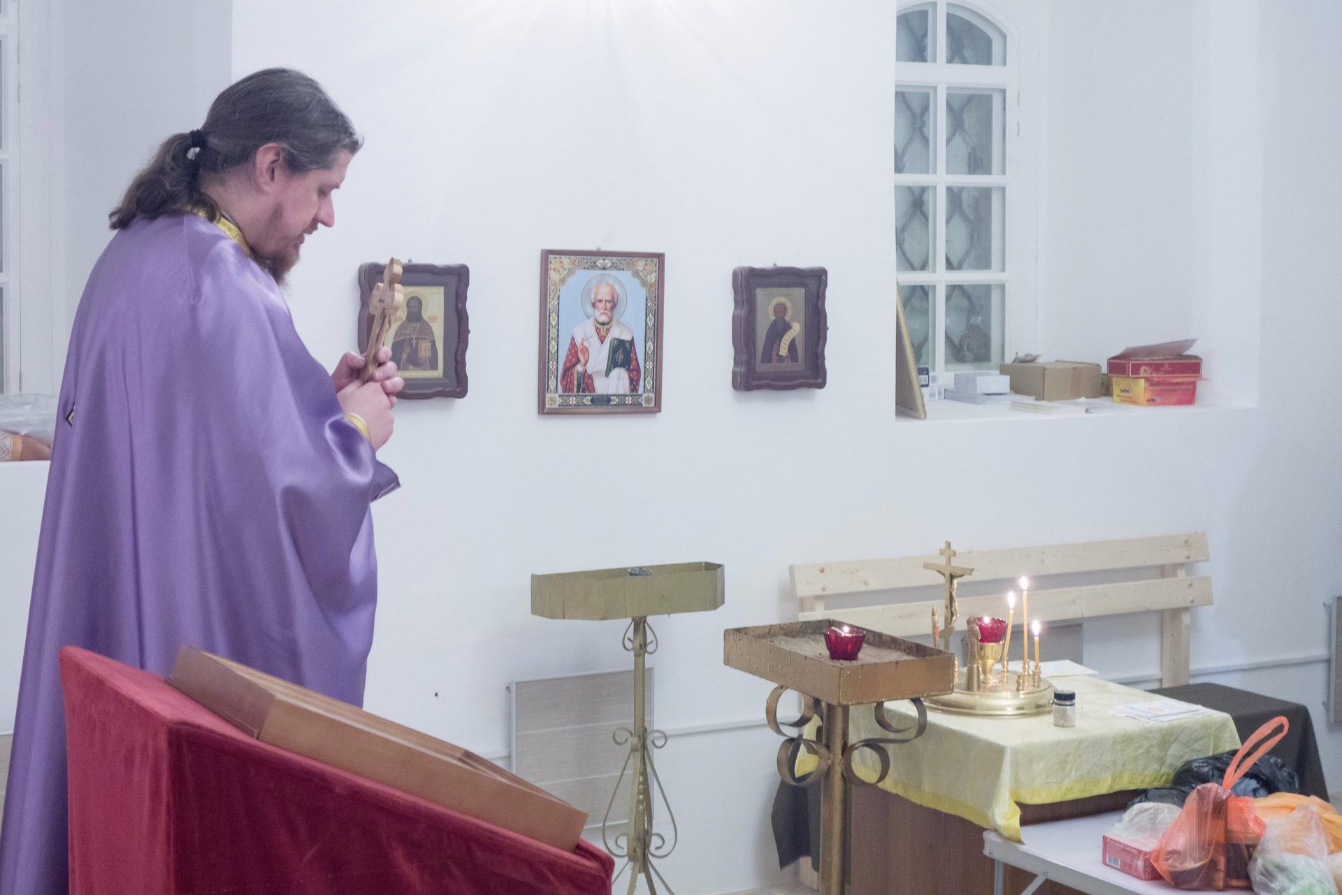 В Родительскую субботу 9 апреля в нашем храме была совершена Божествен